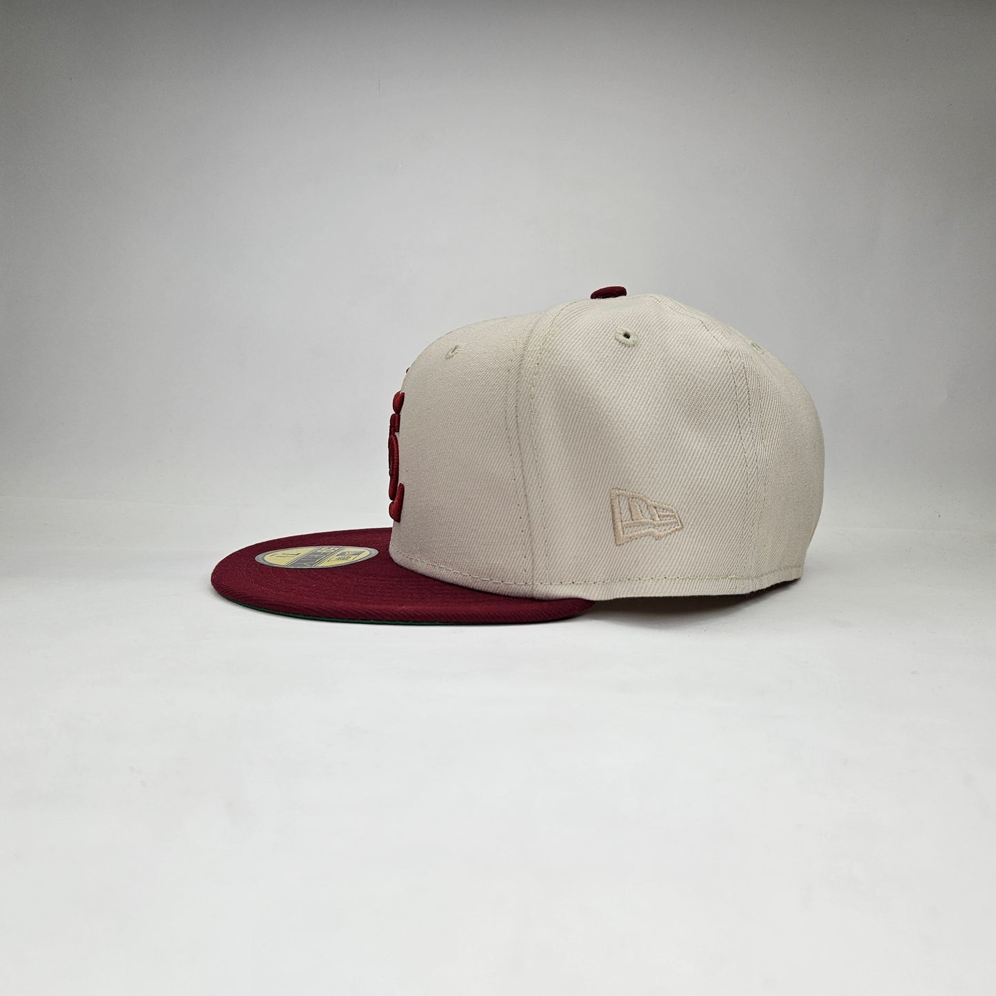GORRA "NEW ERA" SAN LOUIS BEIGE Y ROJO