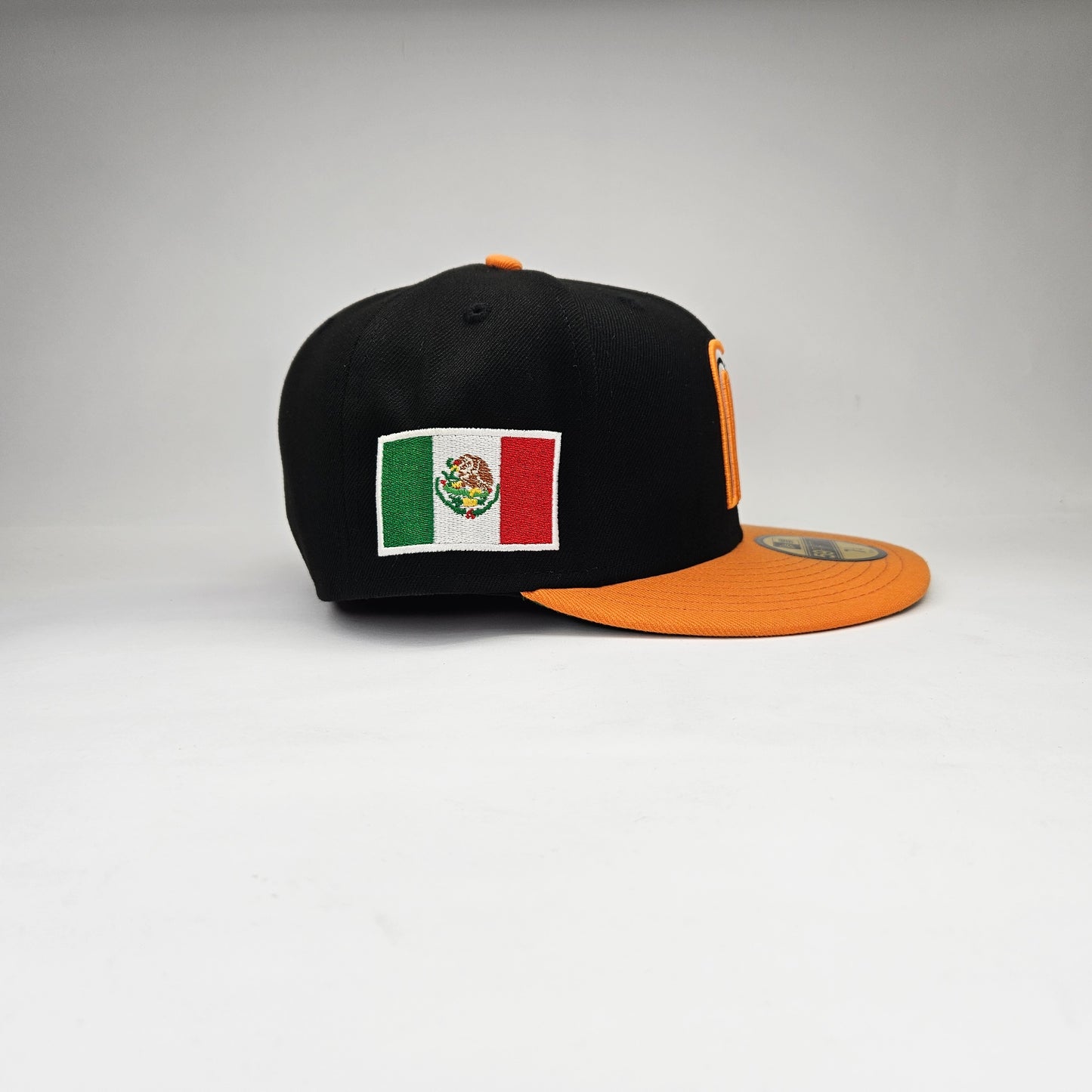 GORRA "NEW ERA" MÉXICO NEGRO Y NARANJA