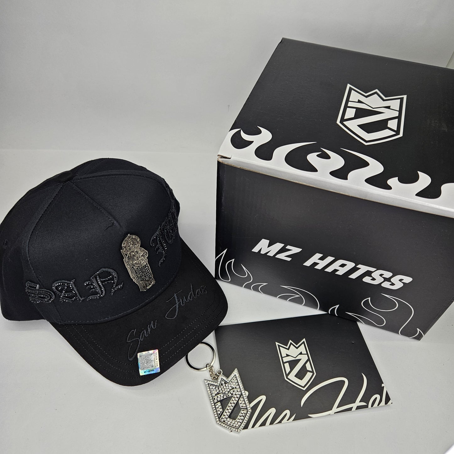 GORRA "MZ" SAN JUDAS CRYSTAL BLACK