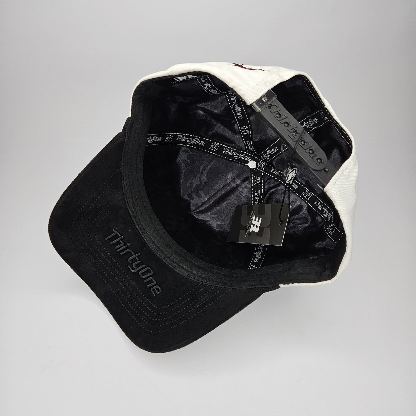 GORRA "31" WORLD CHAMPIONS