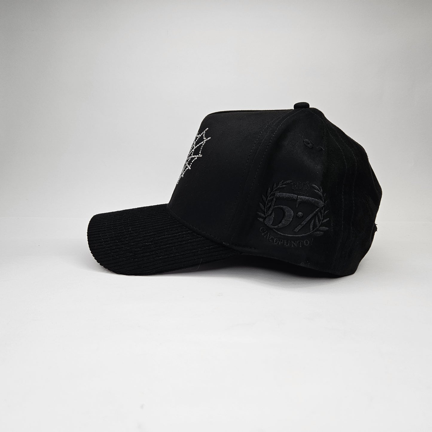 GORRA "5.7" FAKE LOVE HEATY DIAMONDS BLACK