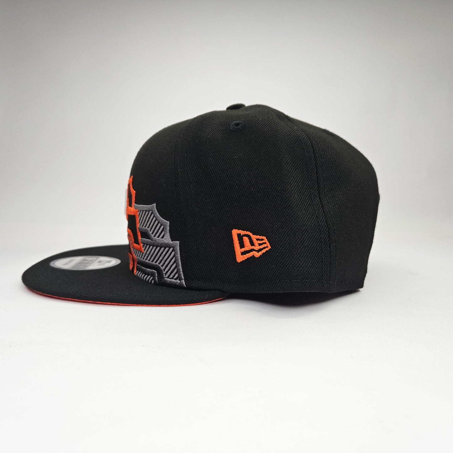 GORRA "NEW ERA" SAN FRANCISCO NEGRA