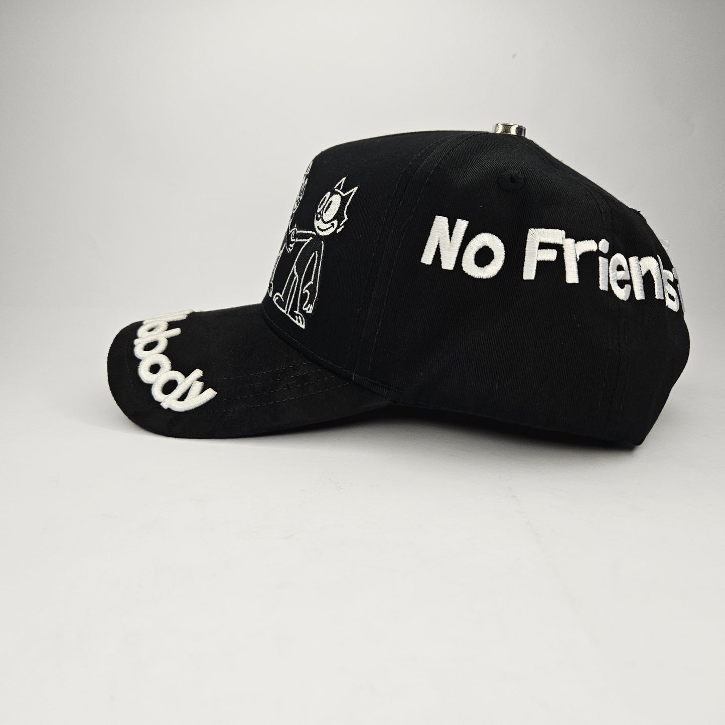 GORRA "BARBAS" NO FRIENDS IN THIS INDUSTRY