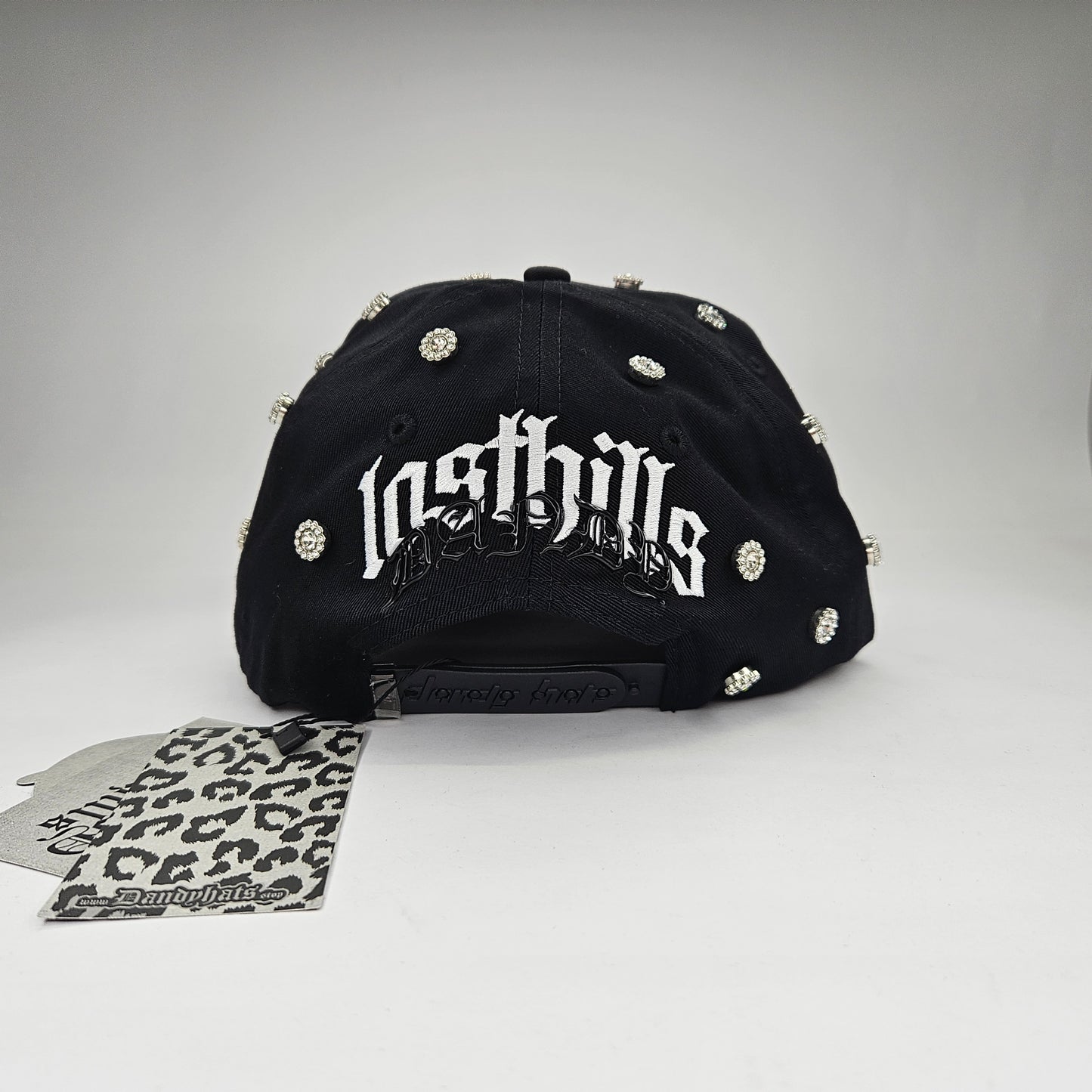 GORRA "DANDY x LOST HILLS" HANDLE WHIT CARE