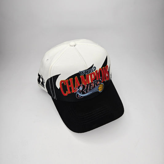 GORRA "31" WORLD CHAMPIONS