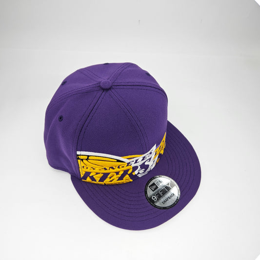 GORRA "NEW ERA" LAKERS MORADA