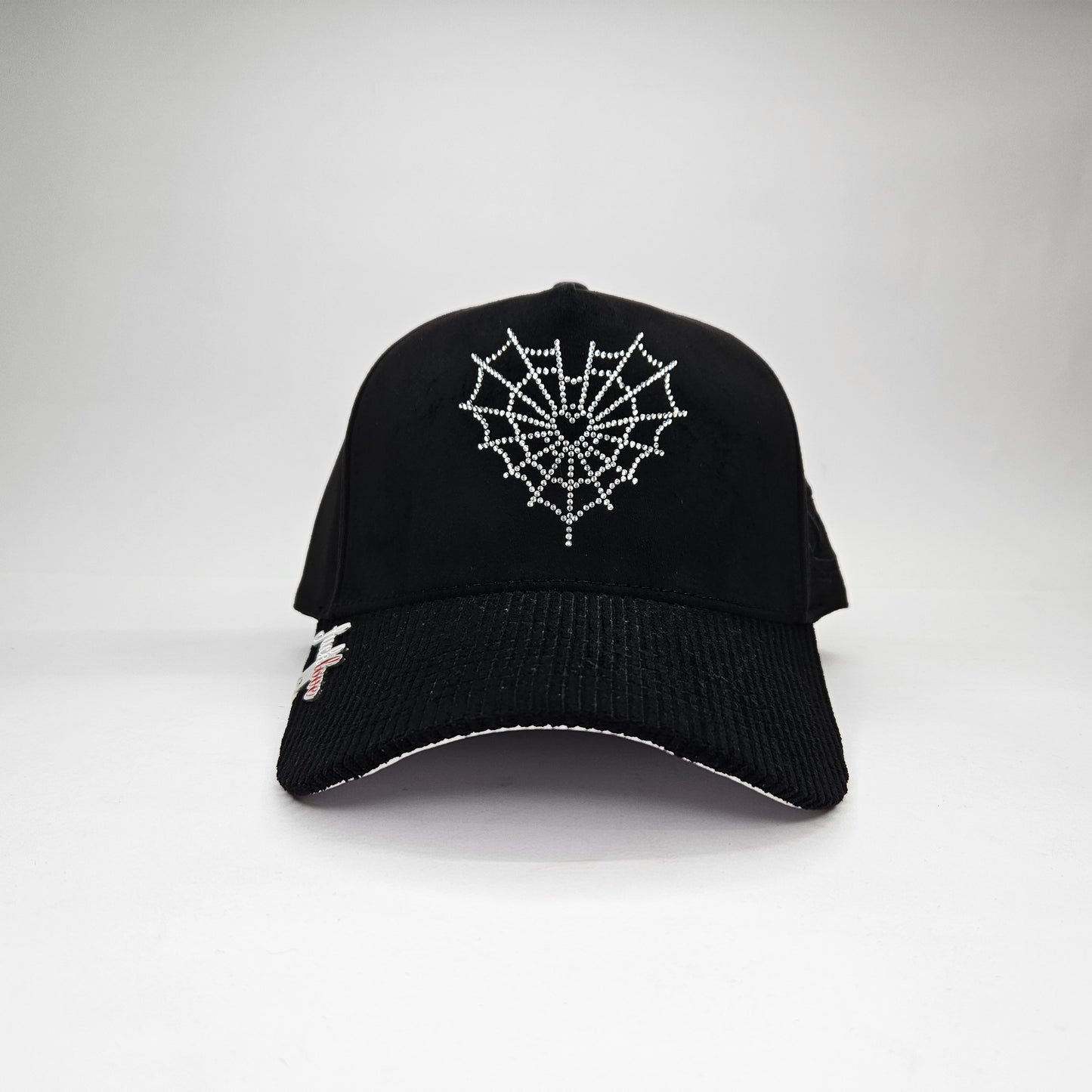 GORRA "5.7" FAKE LOVE HEATY DIAMONDS BLACK