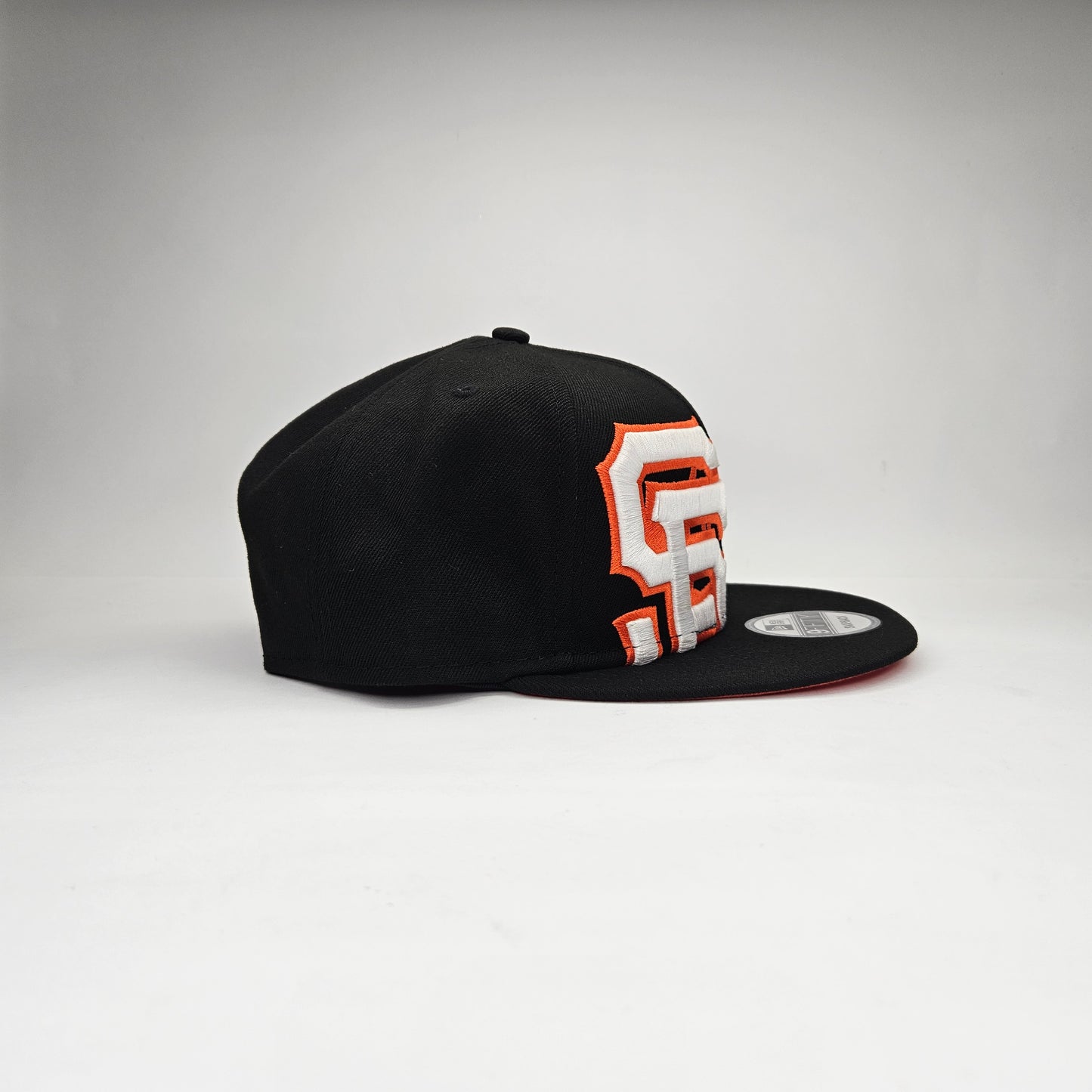 GORRA "NEW ERA" SAN FRANCISCO NEGRA