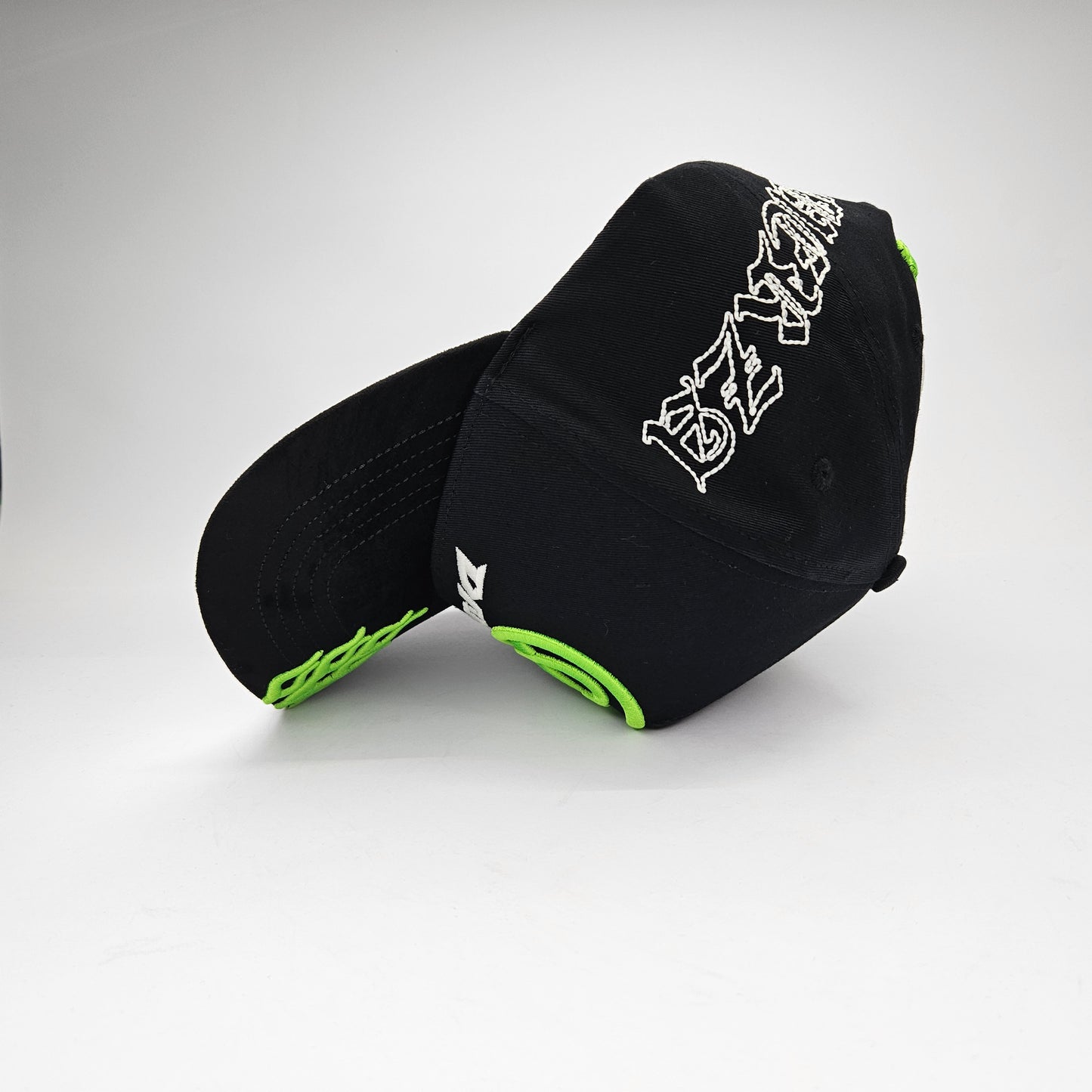 GORRA "DANDY HATS x FUERZA REGIDA" VERDE GLOW